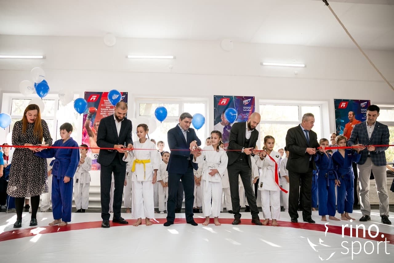 ЗАЛЫ ДЛЯ ЕДИНОБОРСТВ И КРОССФИТА ПОД КЛЮЧ
